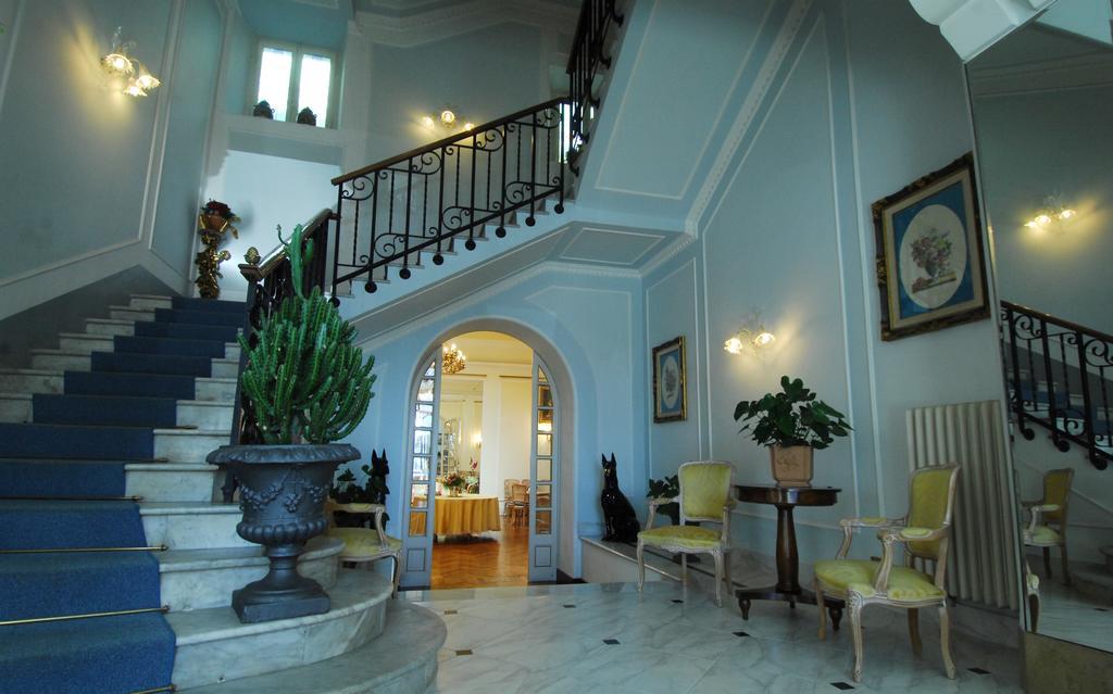 רייטי Grande Albergo Quattro Stagioni מראה חיצוני תמונה