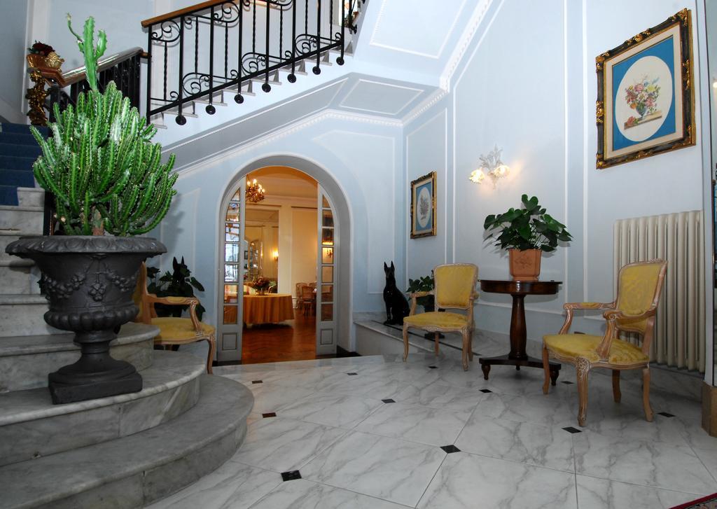רייטי Grande Albergo Quattro Stagioni מראה חיצוני תמונה