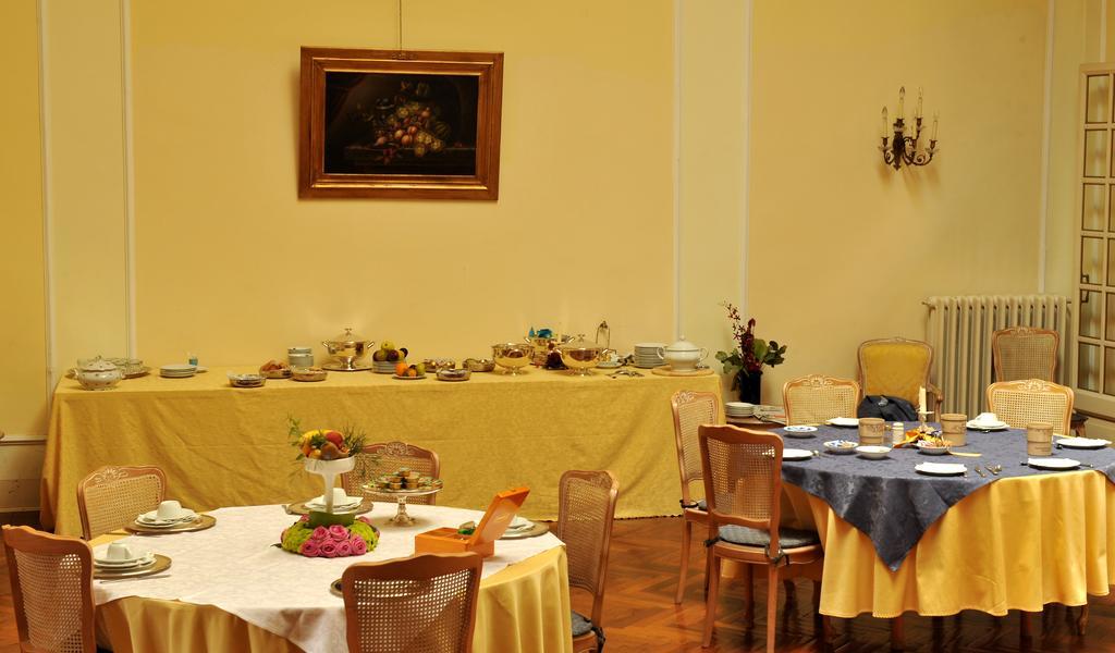 רייטי Grande Albergo Quattro Stagioni מראה חיצוני תמונה